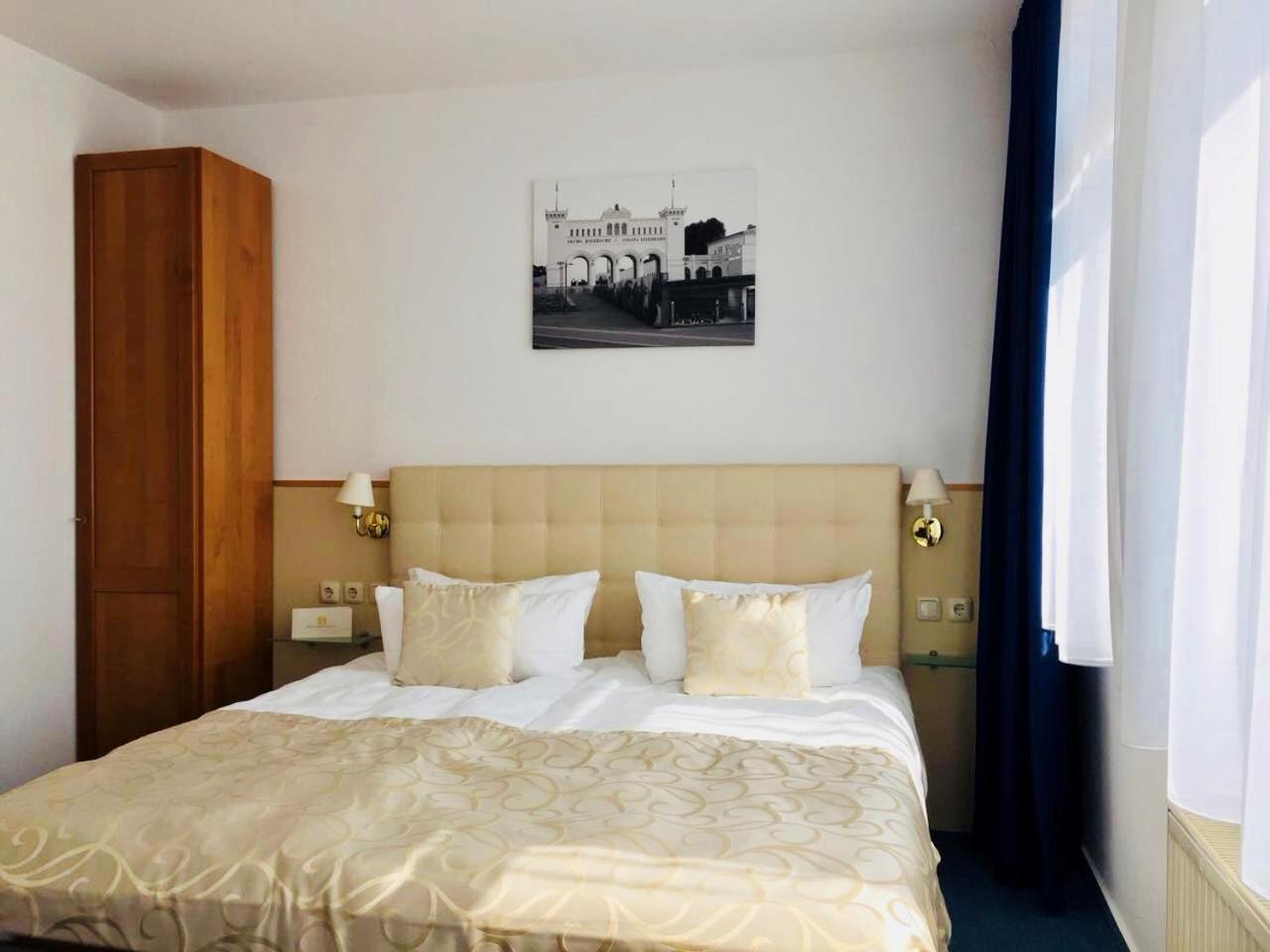 Hotel Am Bayrischen Platz Lipsia Esterno foto